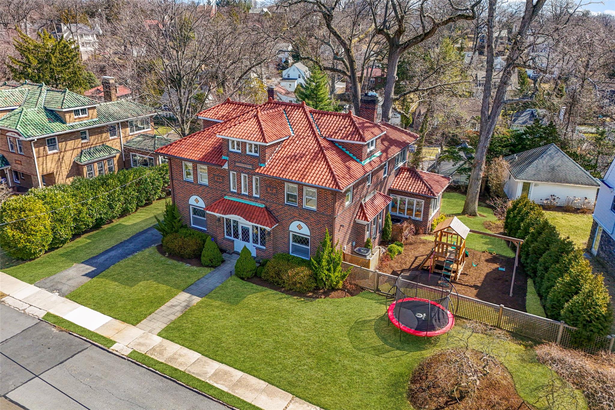 40 Benedict Place