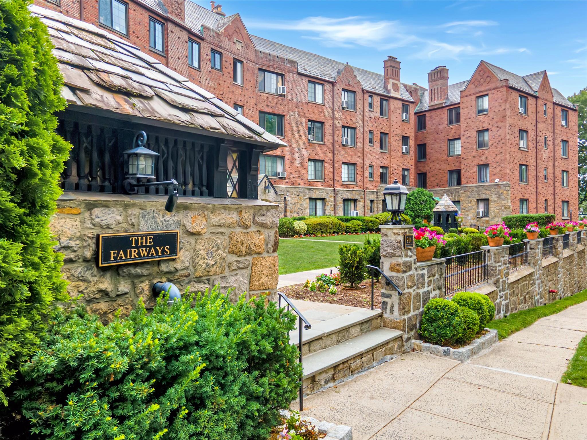 914 Wynnewood Road Unit: 3R