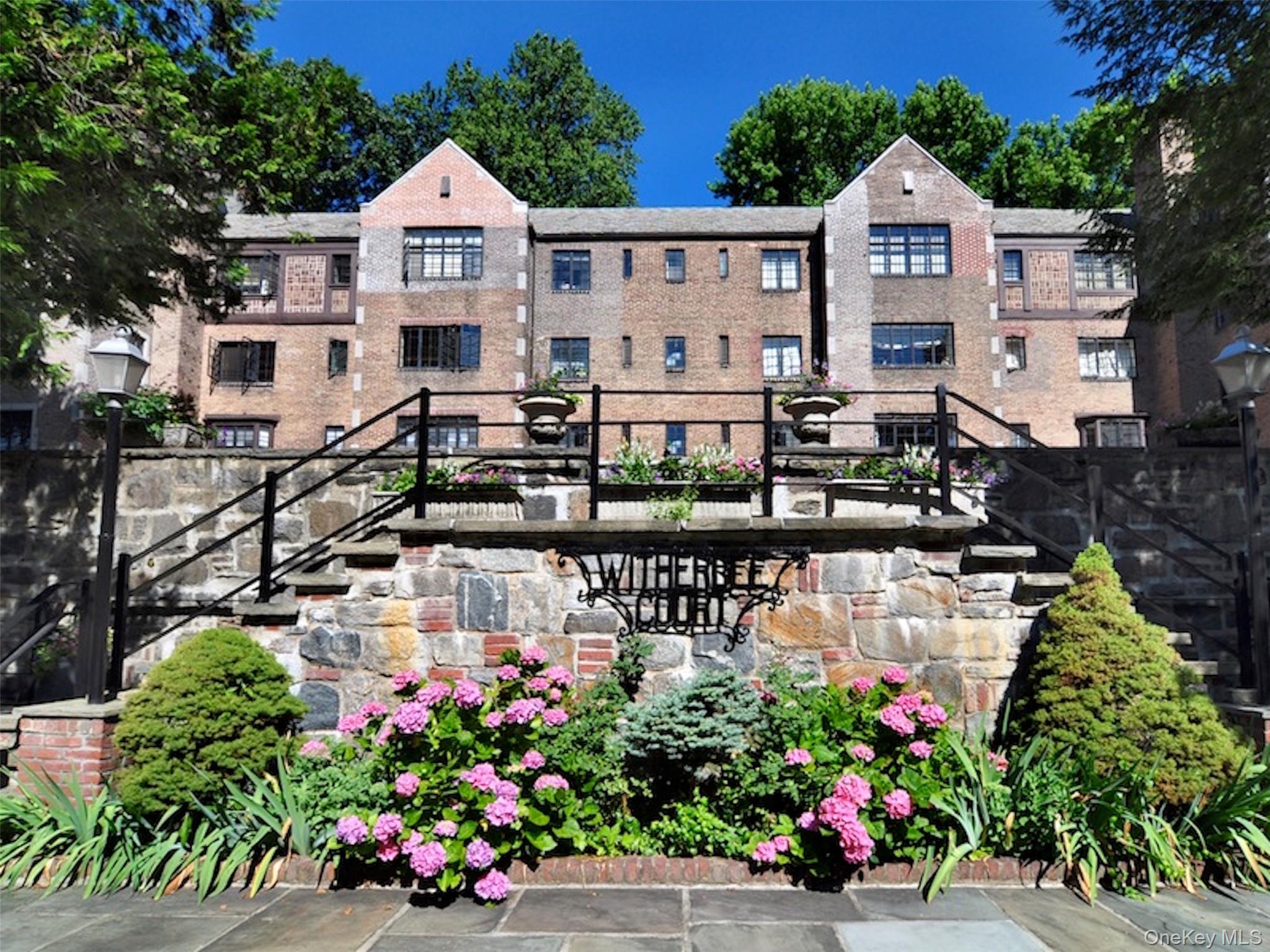 915 Wynnewood Road Unit: C3