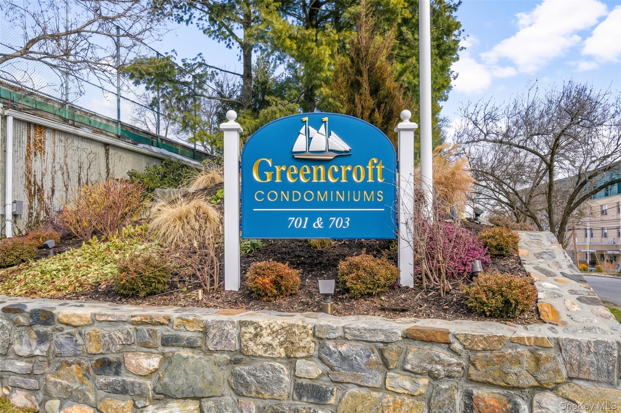 701 Pelham Road Unit: 5M
