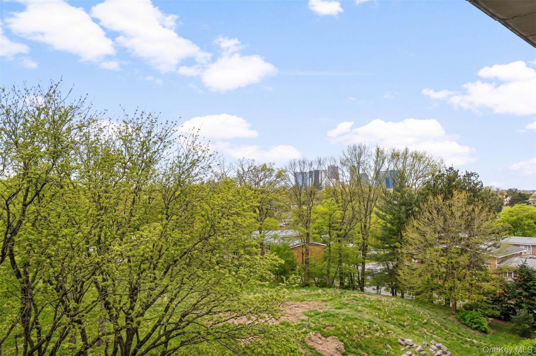701 Pelham Road Unit: 5M