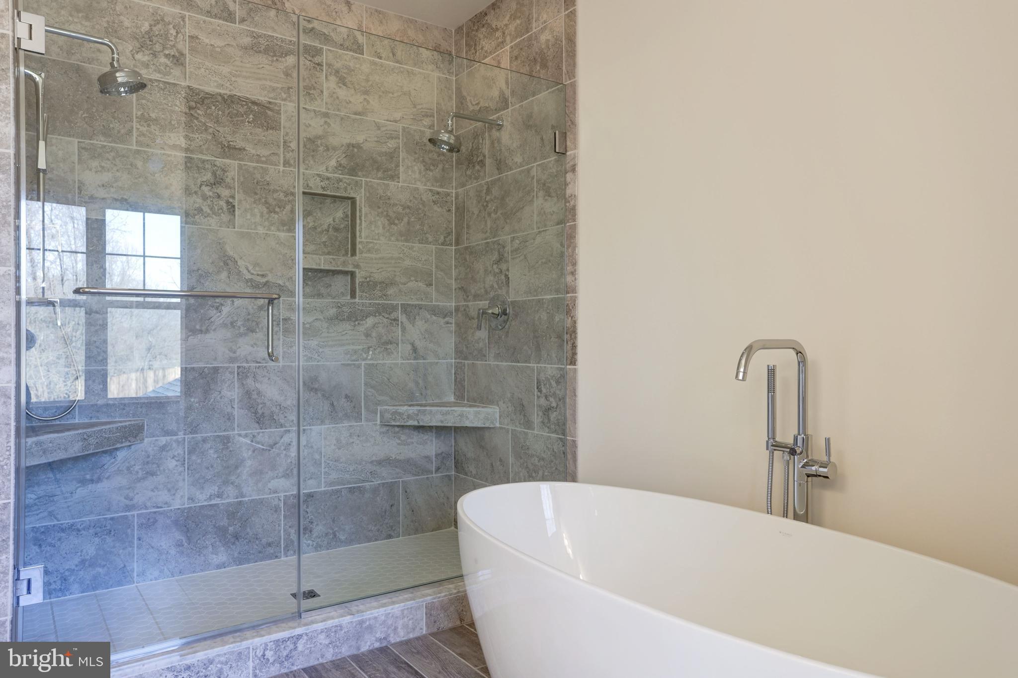 3424 Narragansett Ave