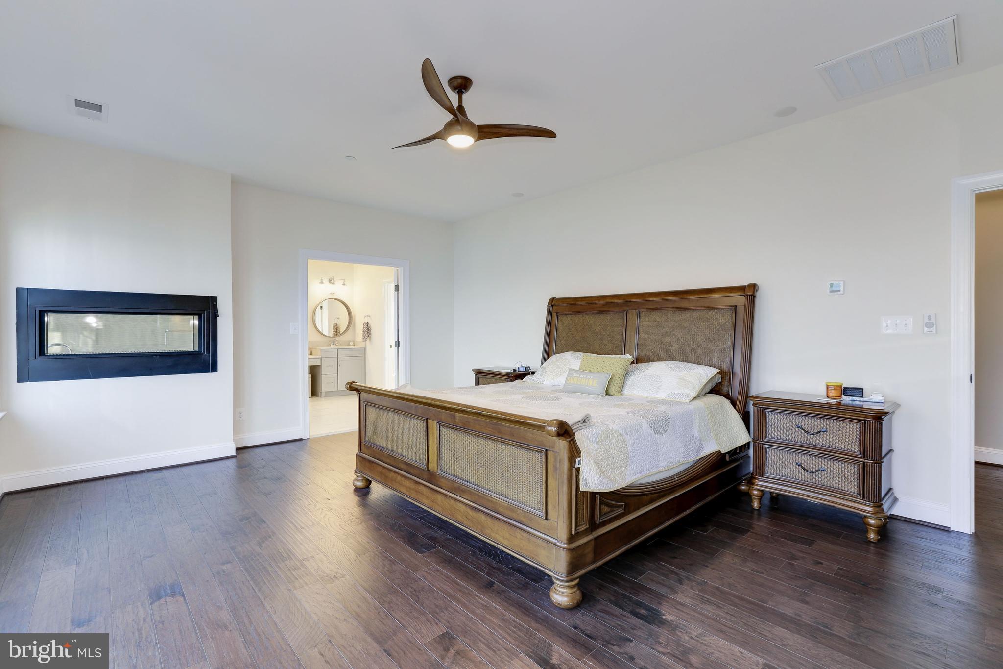 3424 Narragansett Ave