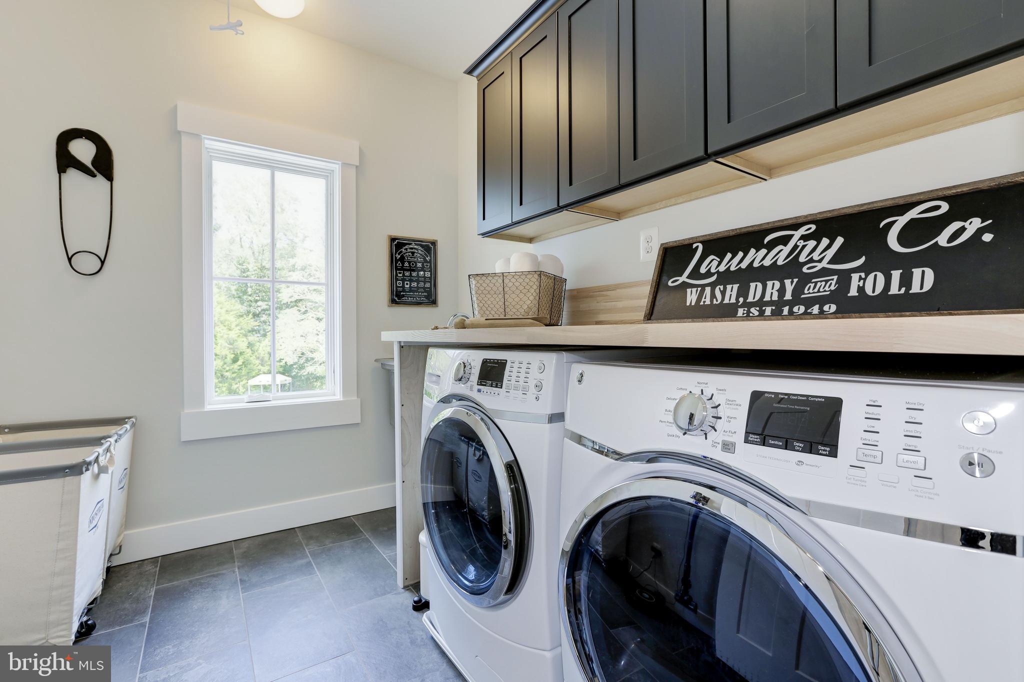 3424 Narragansett Ave