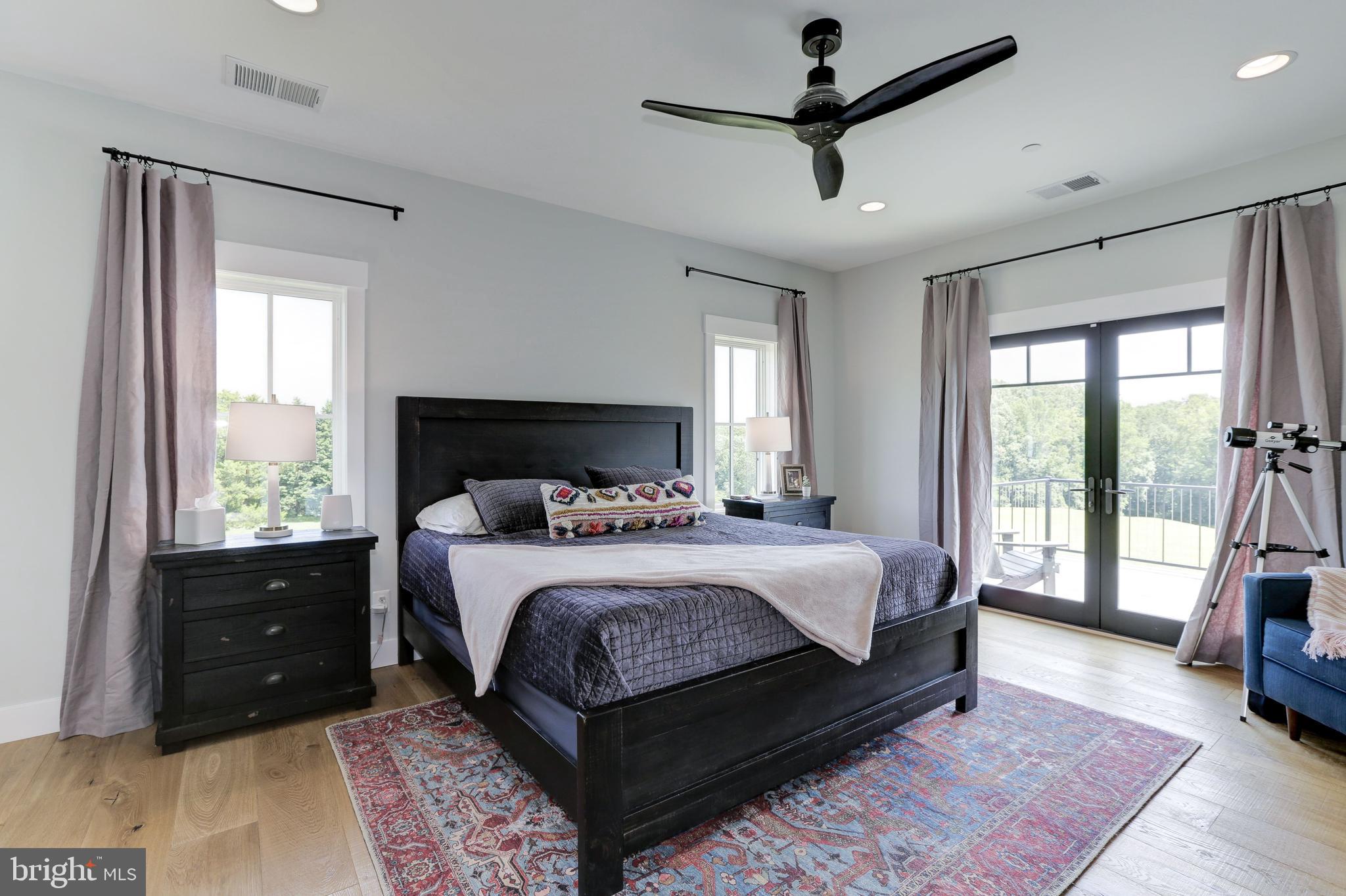 3424 Narragansett Ave