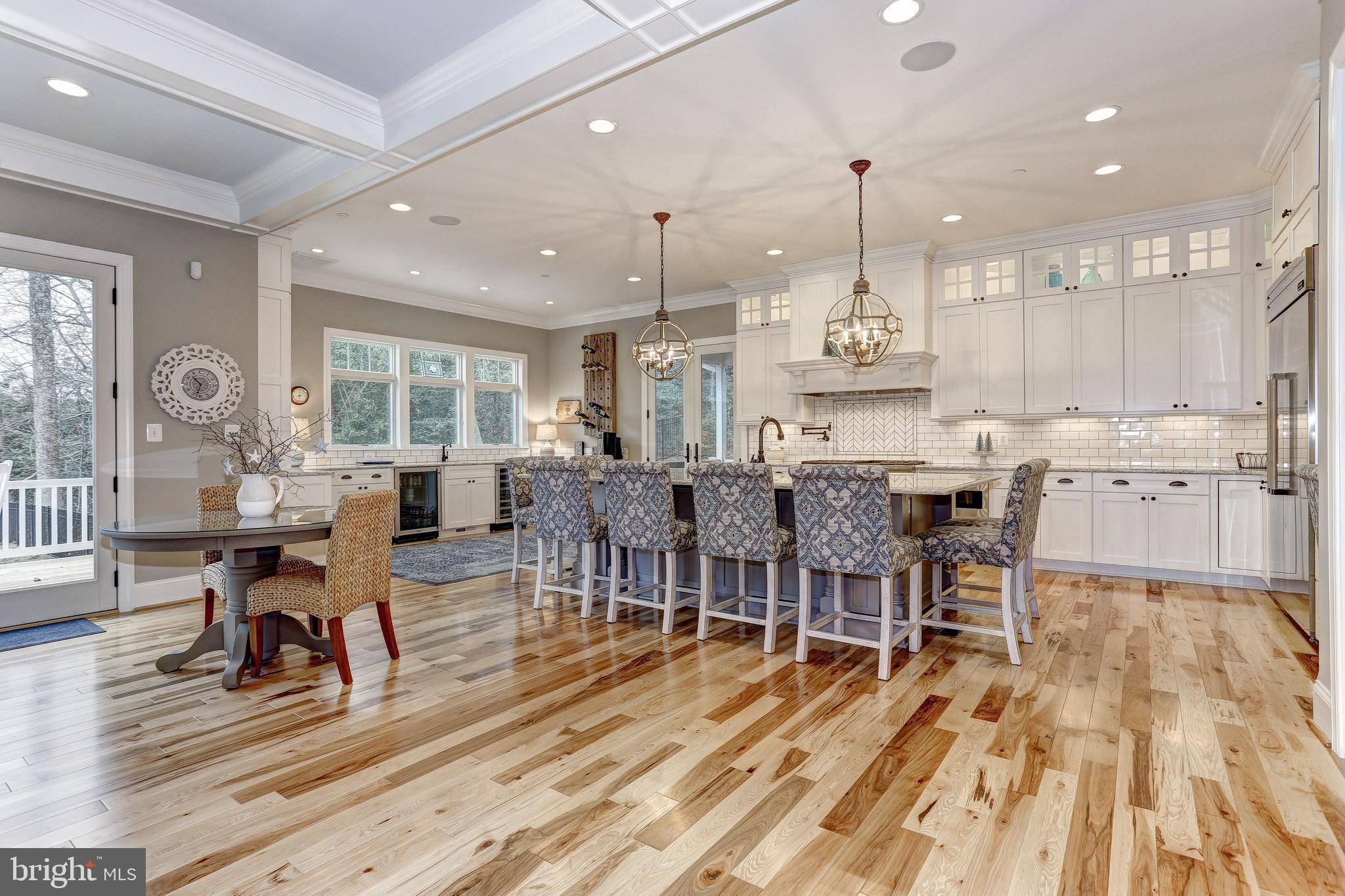 3424 Narragansett Ave