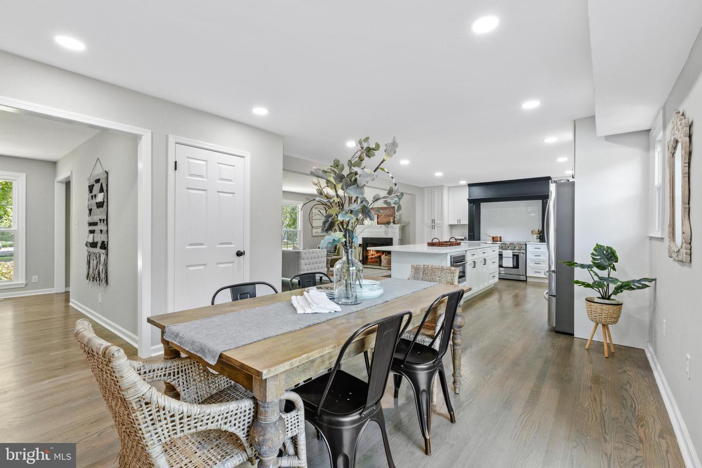 334 Kingsberry Dr