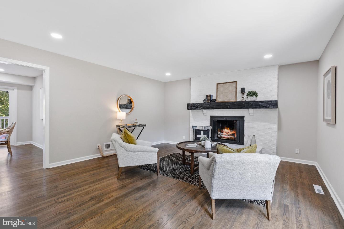 334 Kingsberry Dr