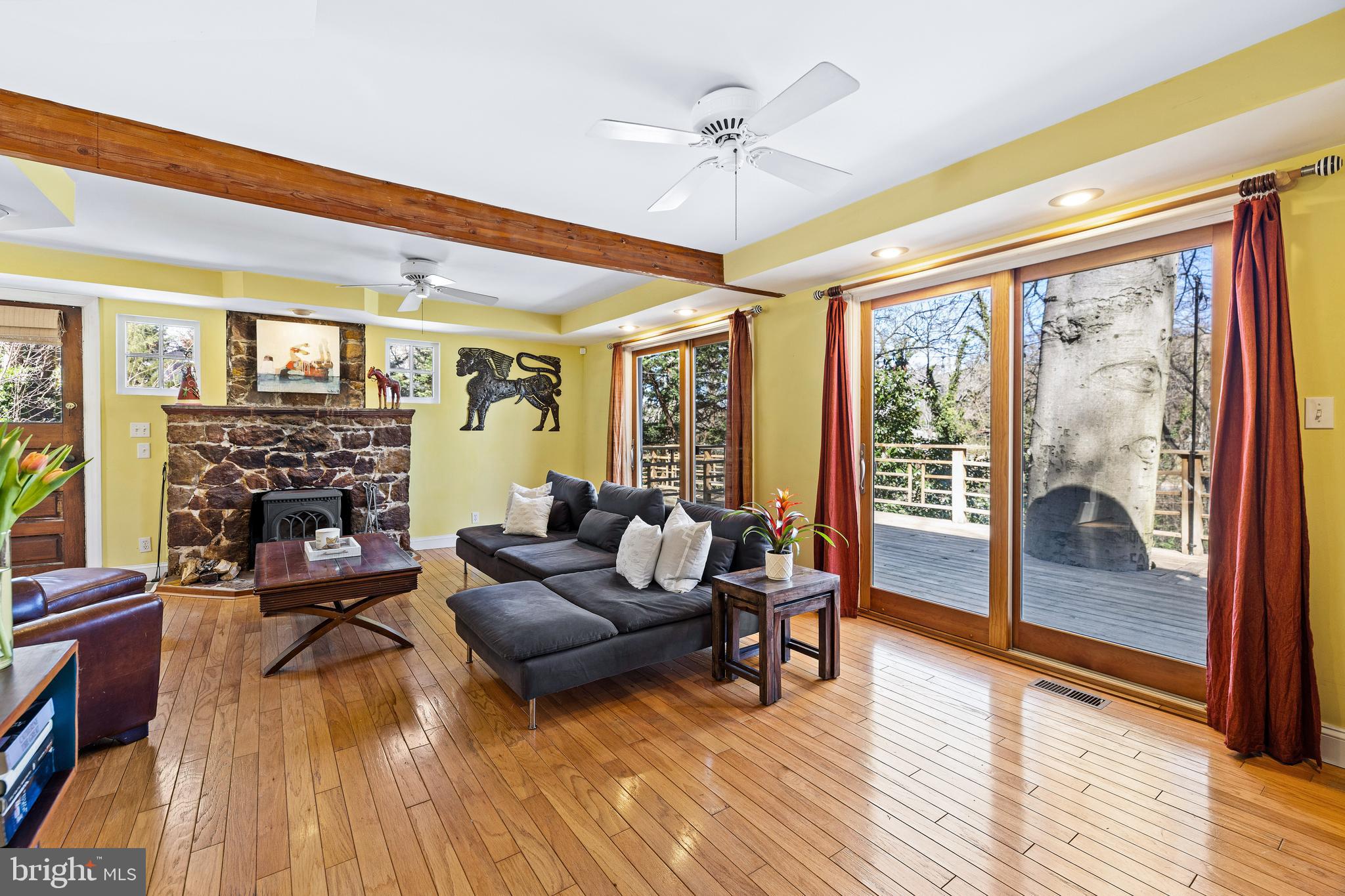 702 Miller Rd