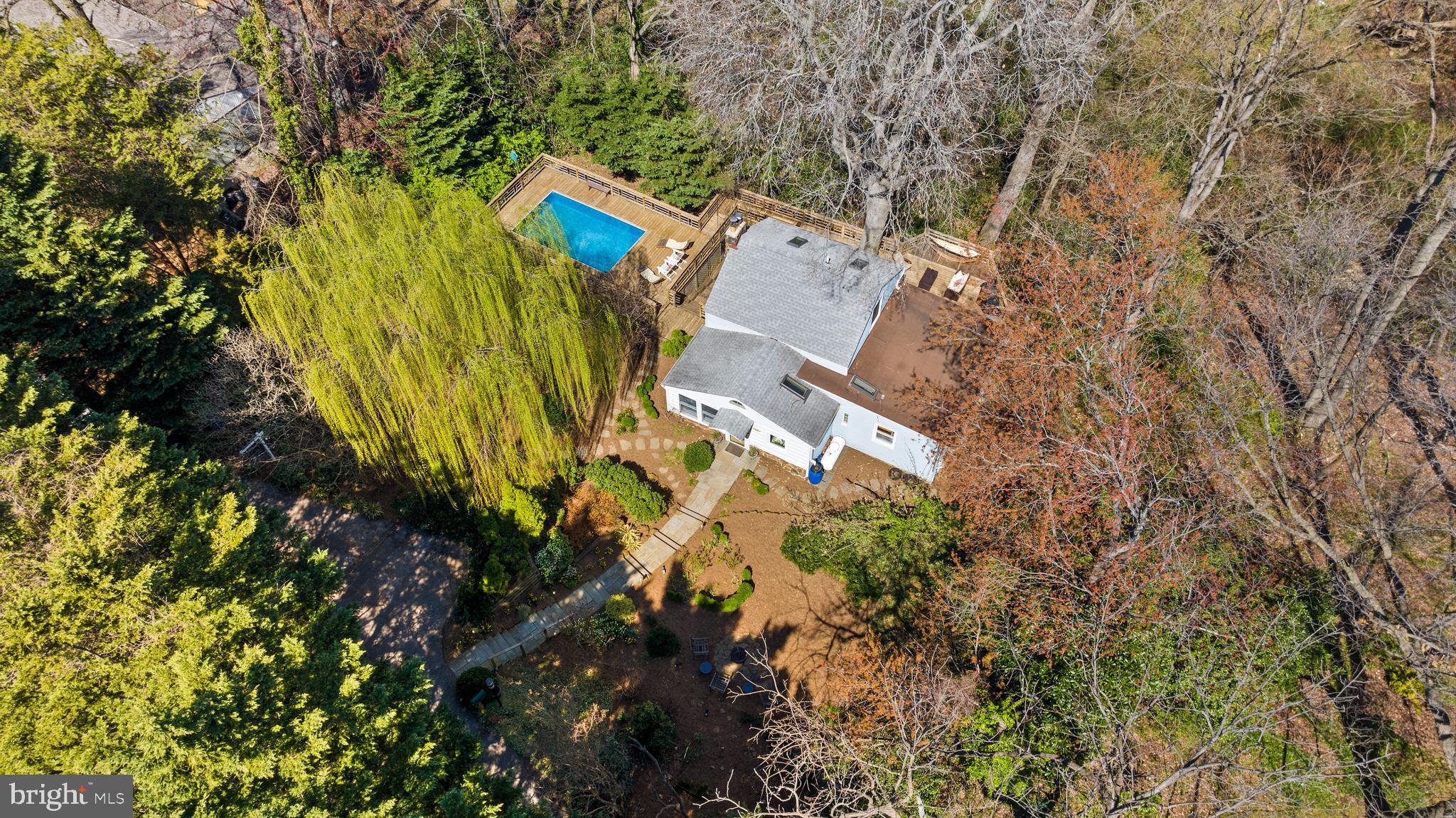 702 Miller Rd