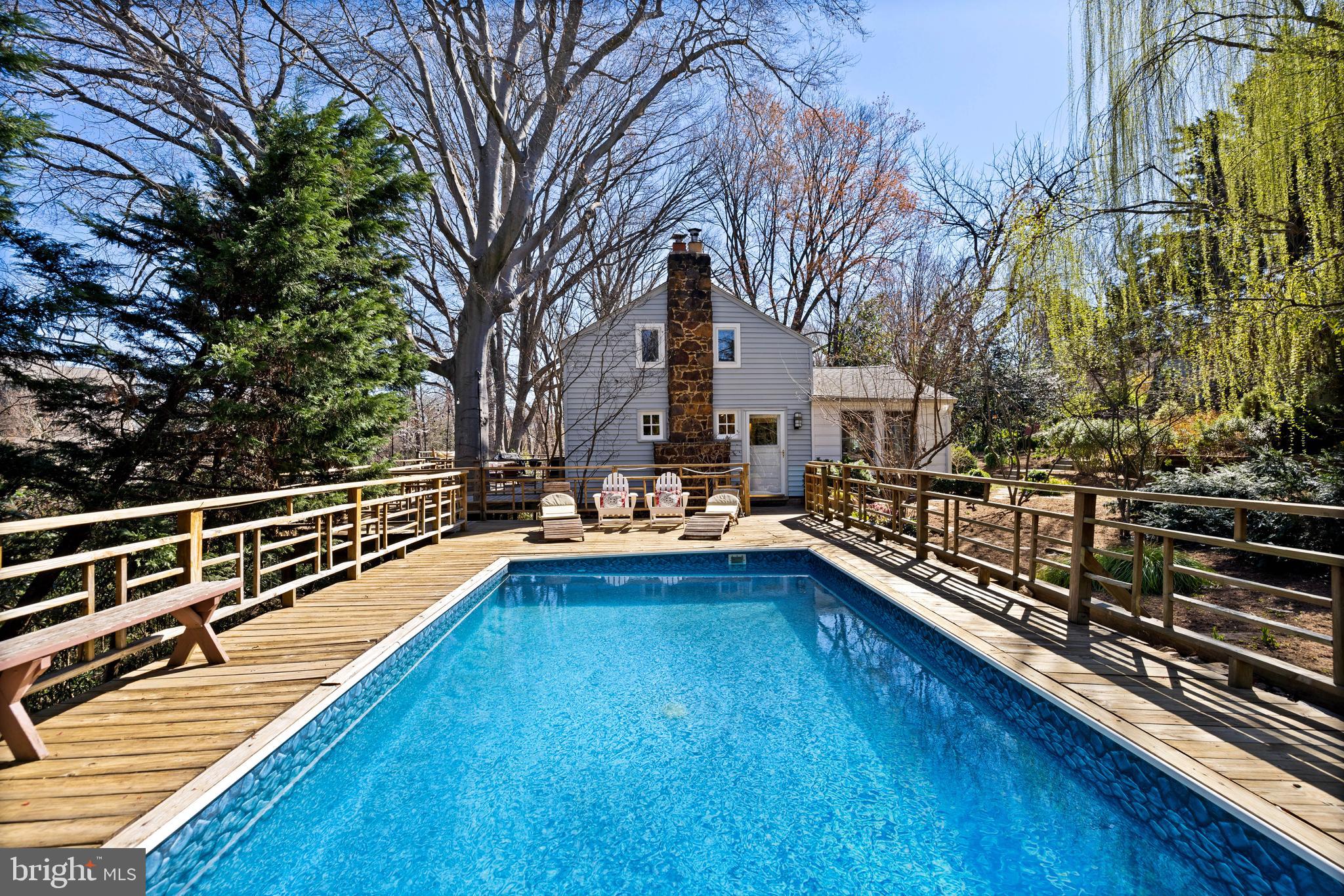 702 Miller Rd