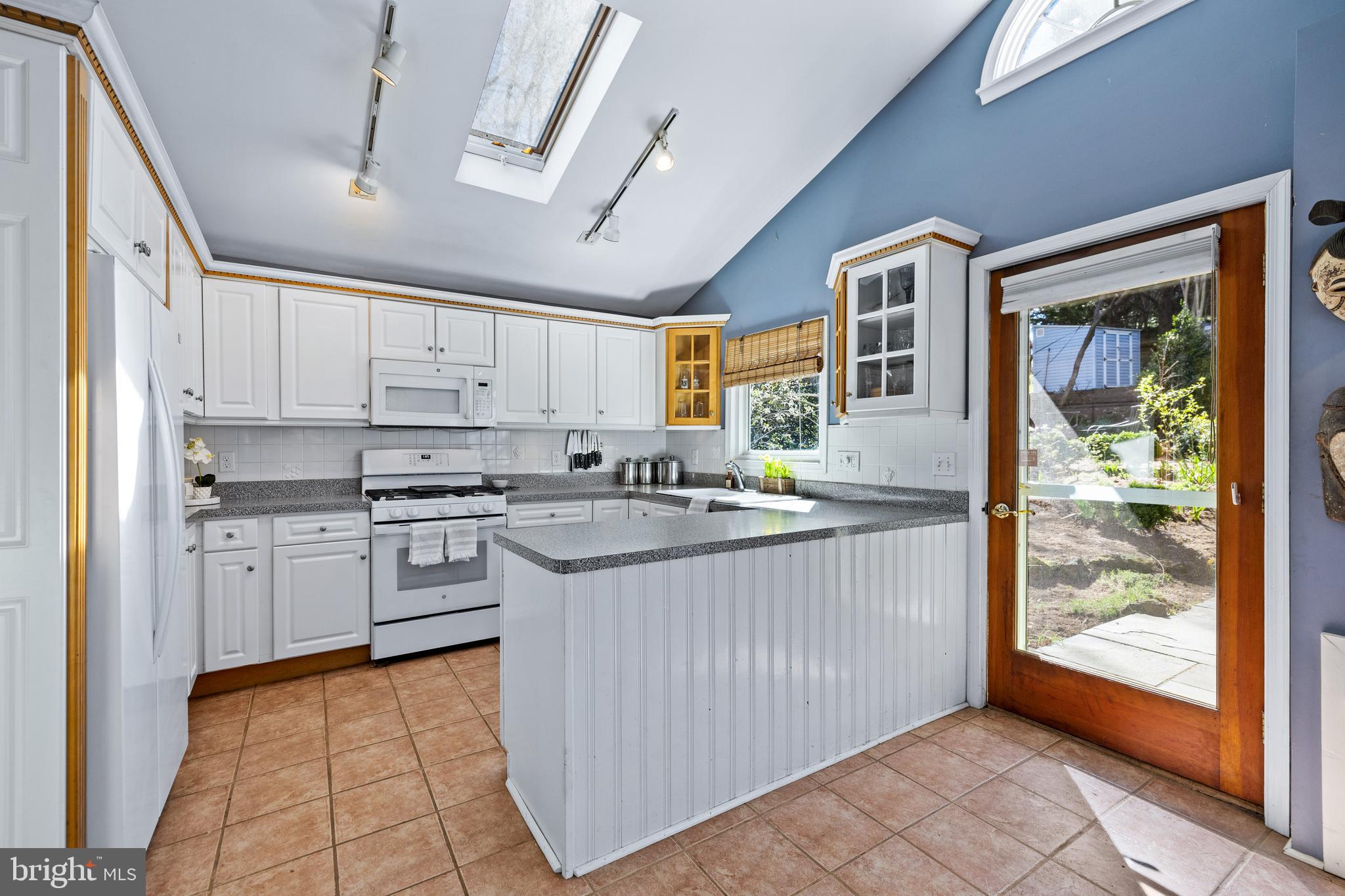 702 Miller Rd