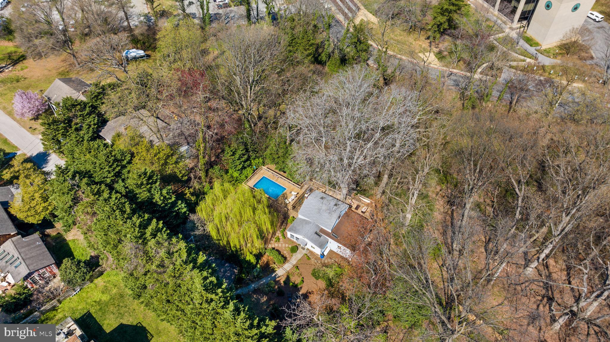 702 Miller Rd
