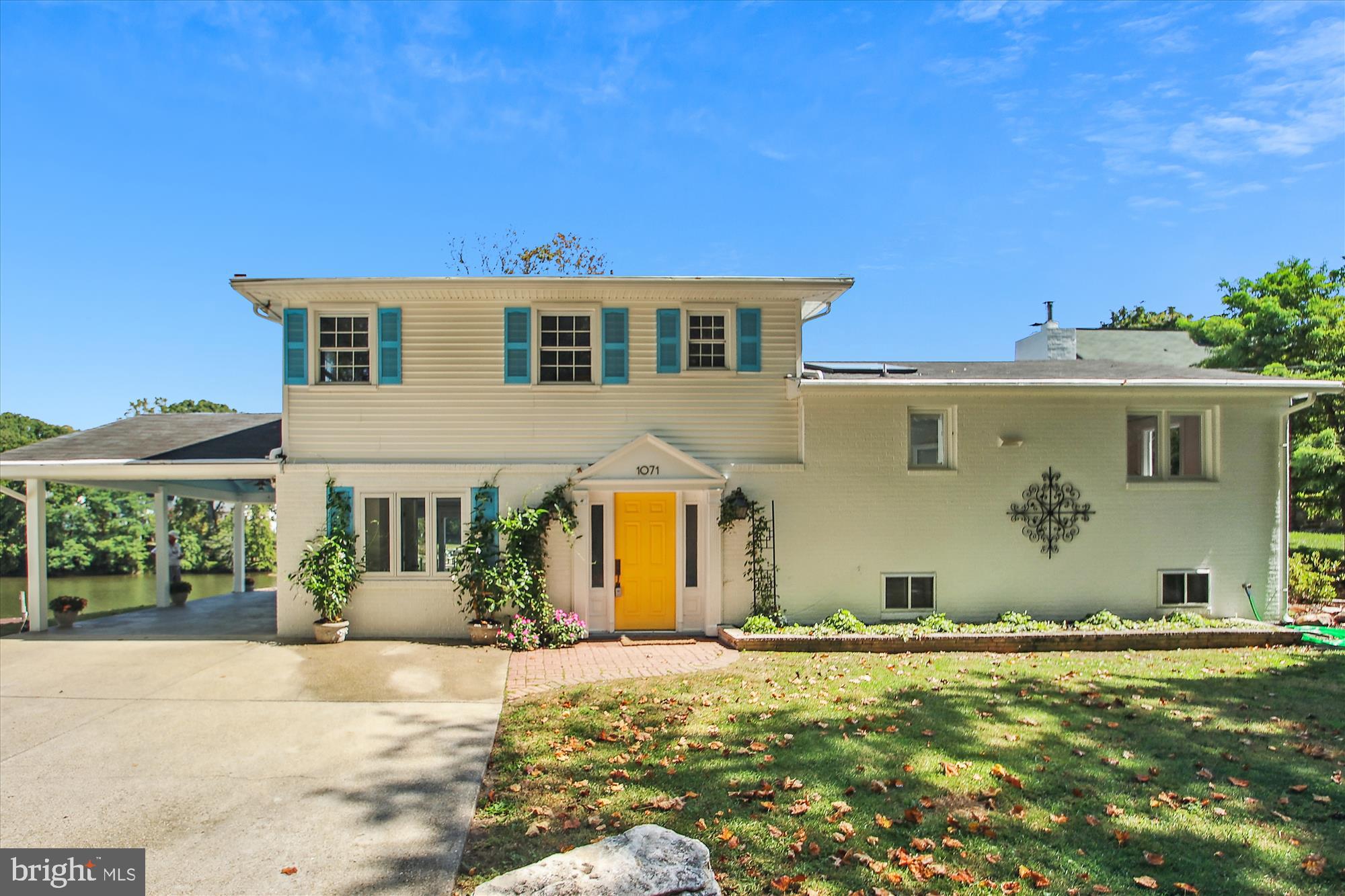 1071 Trails End Rd