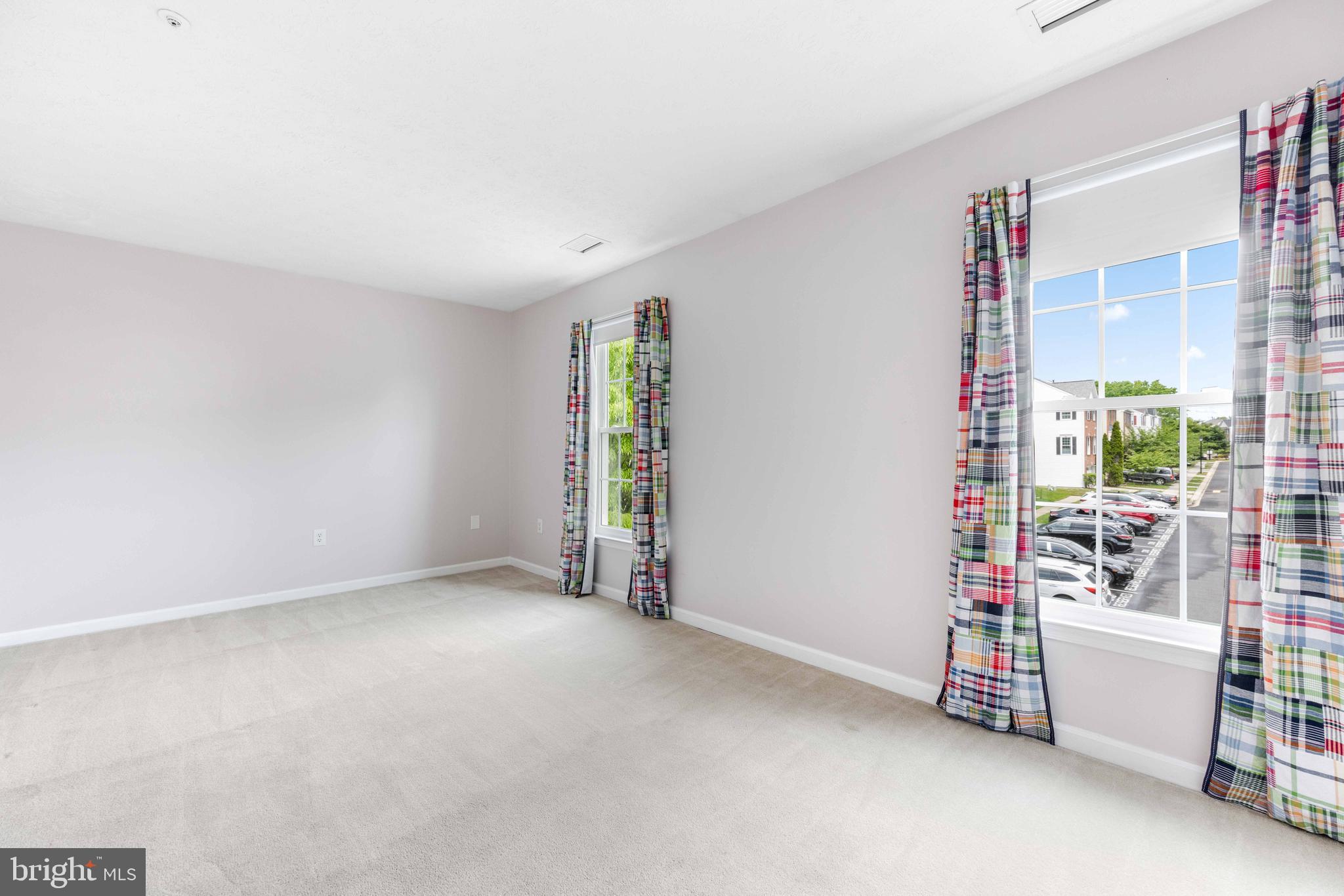 2676 Summers Ridge Dr