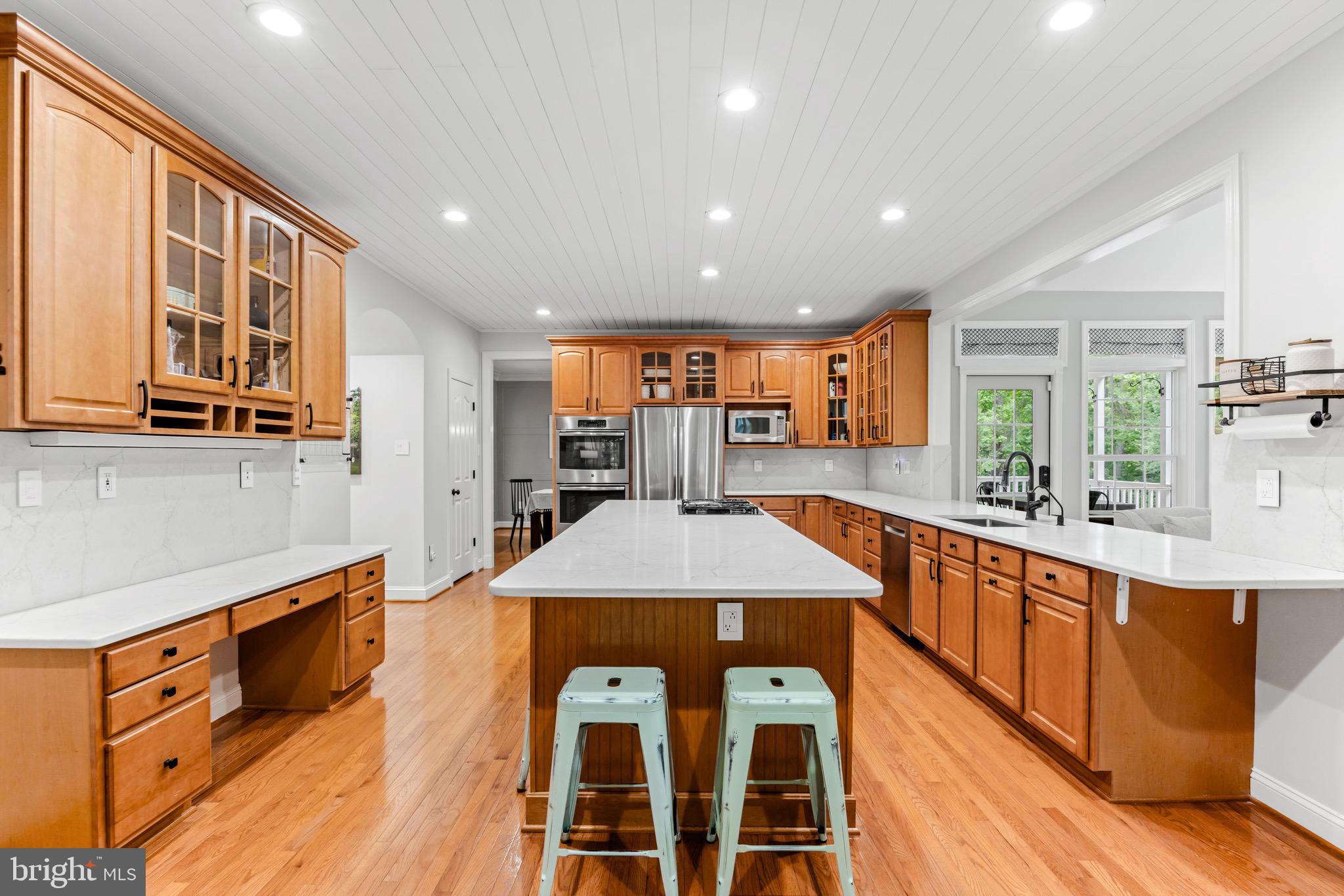619 Dillon Ct