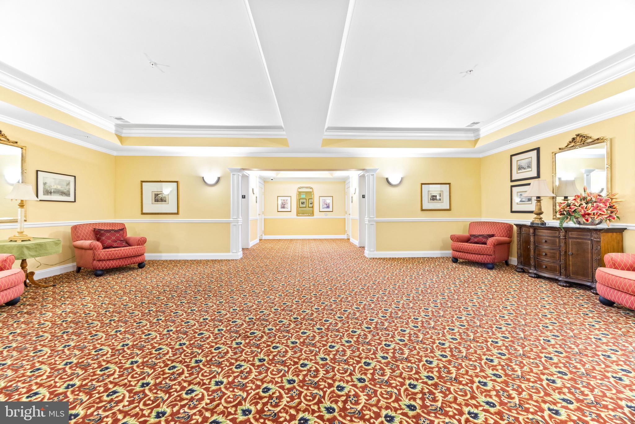 8535 Veterans Hwy #203