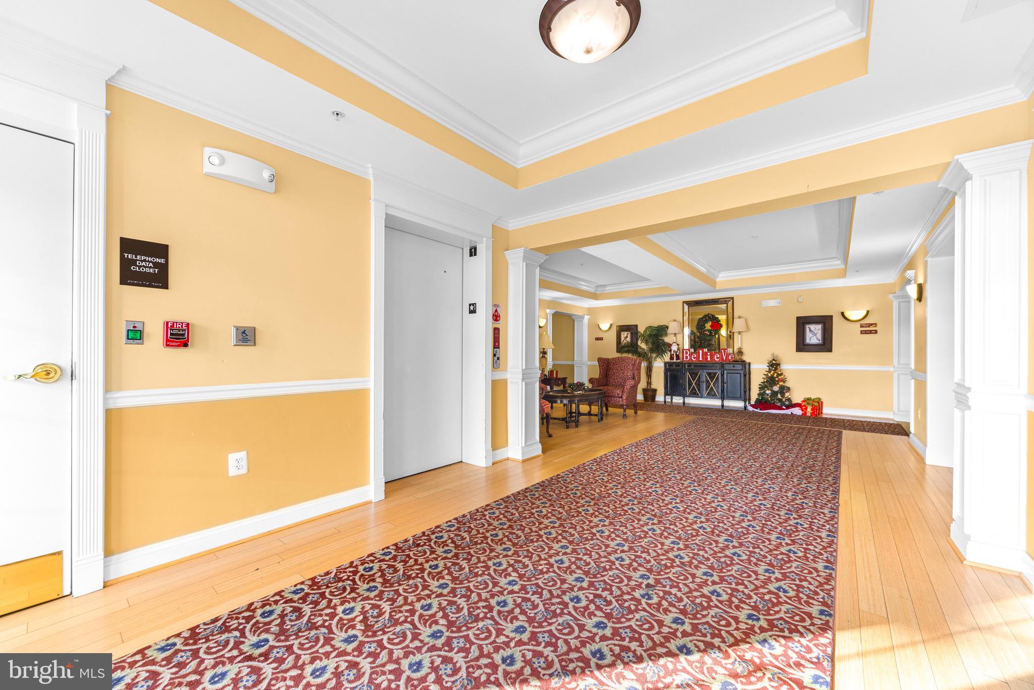 8535 Veterans Hwy #203