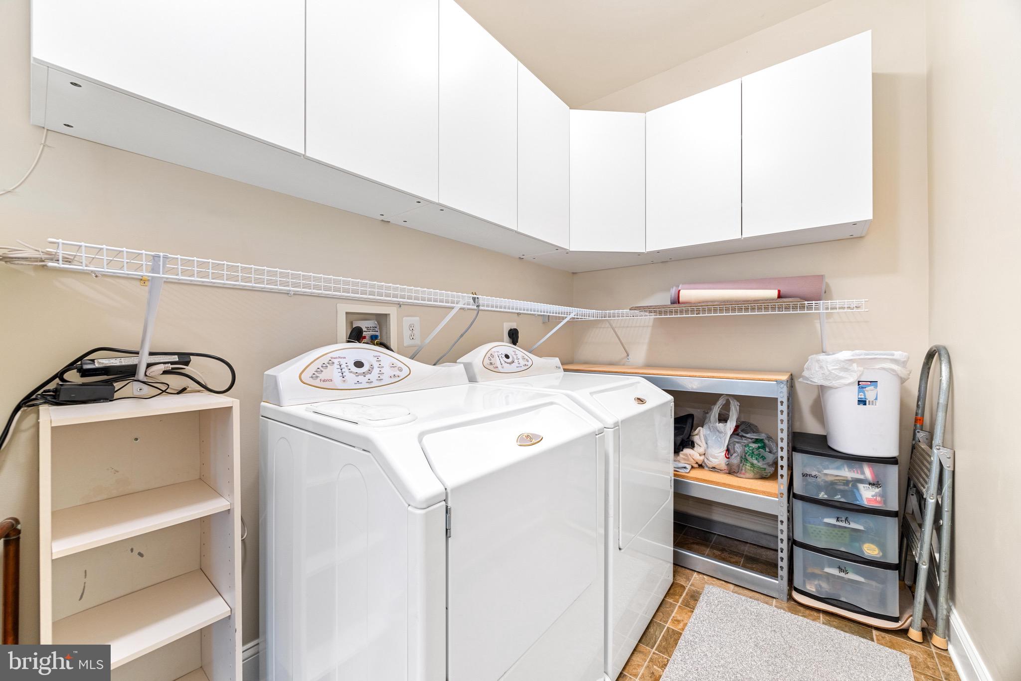 8535 Veterans Hwy #203