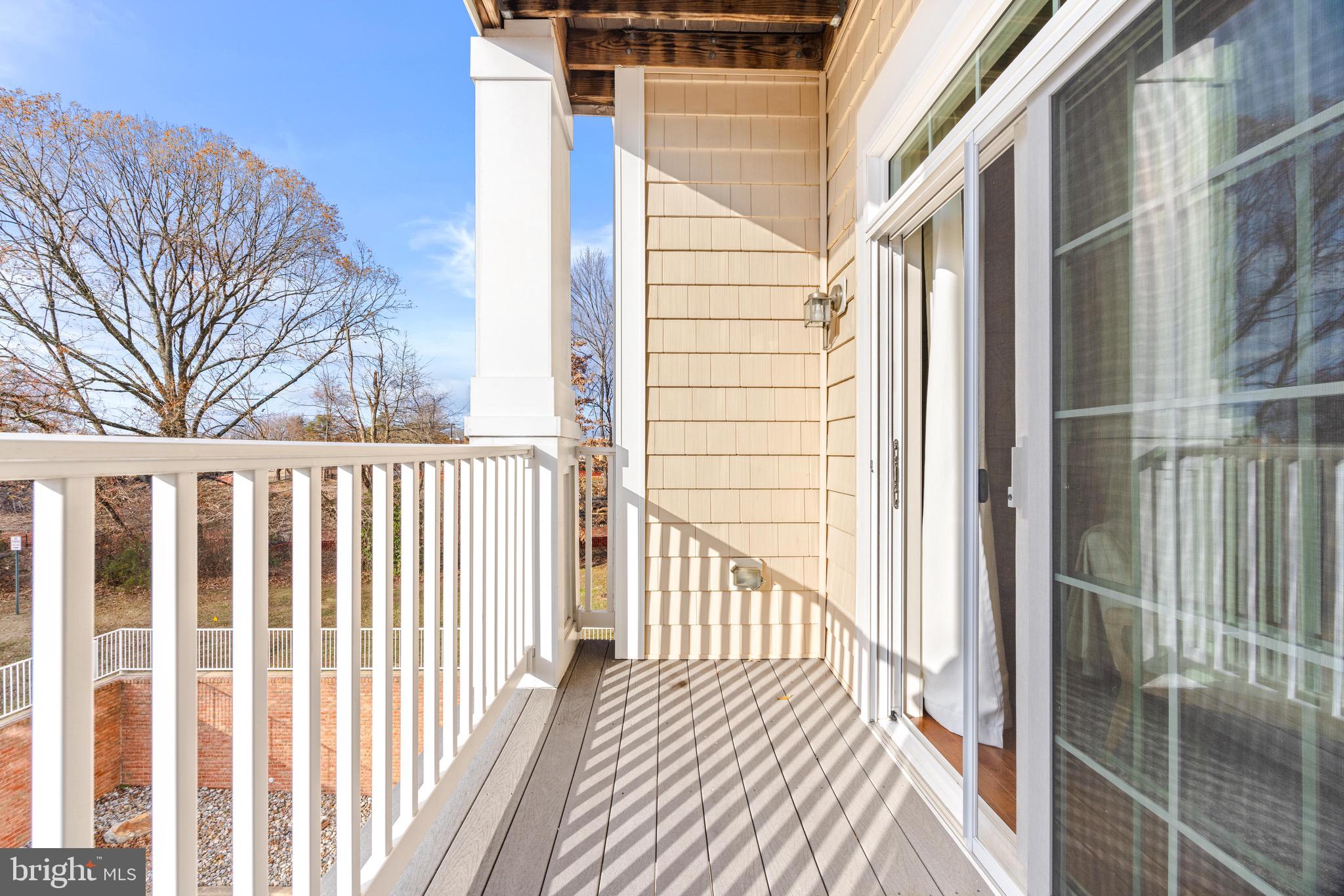 8535 Veterans Hwy #203