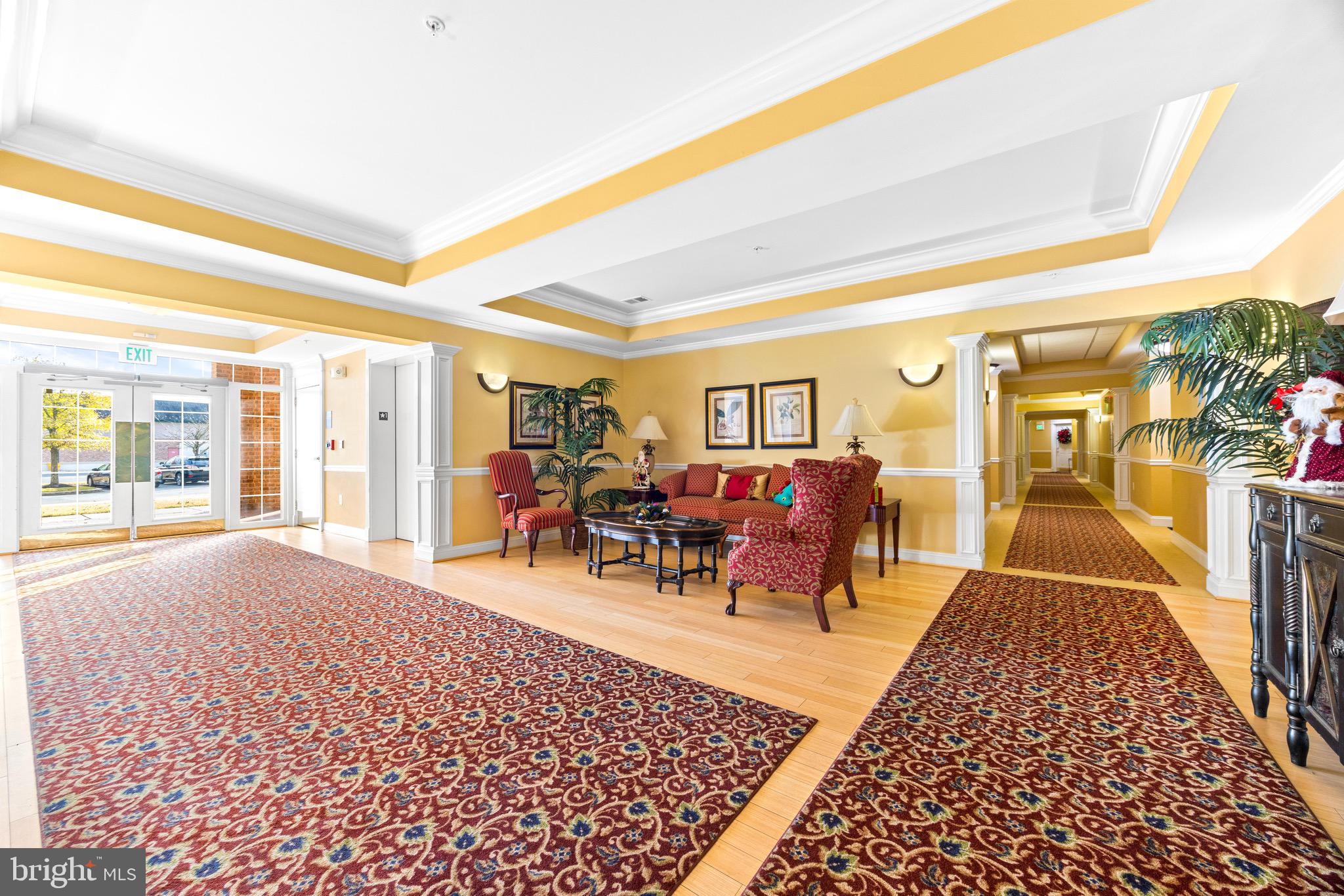 8535 Veterans Hwy #203