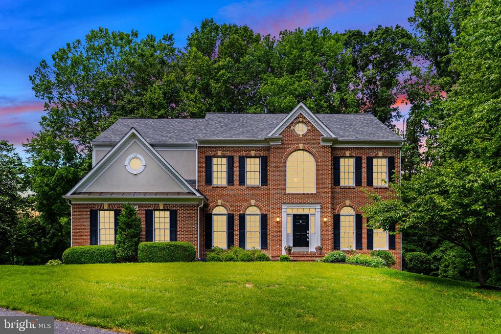 2504 Doyles Ln