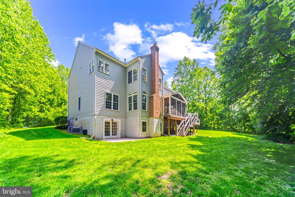 2504 Doyles Ln