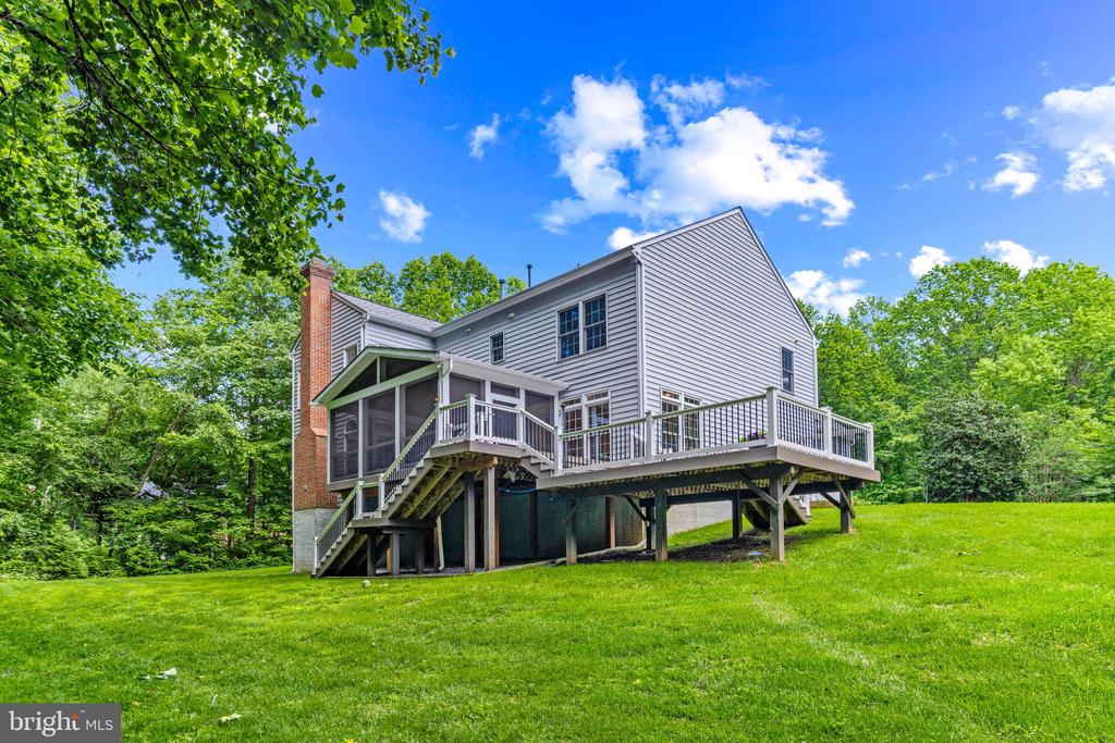 2504 Doyles Ln