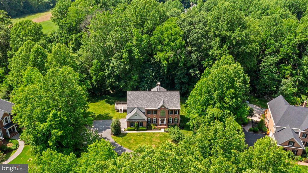 2504 Doyles Ln