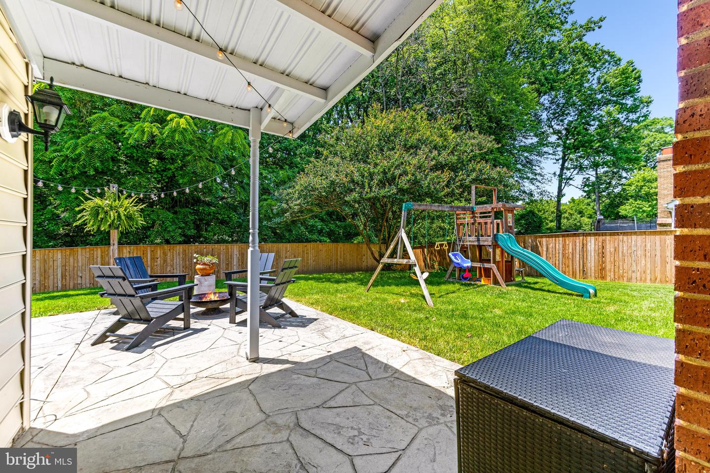 1739 Mayfair Pl