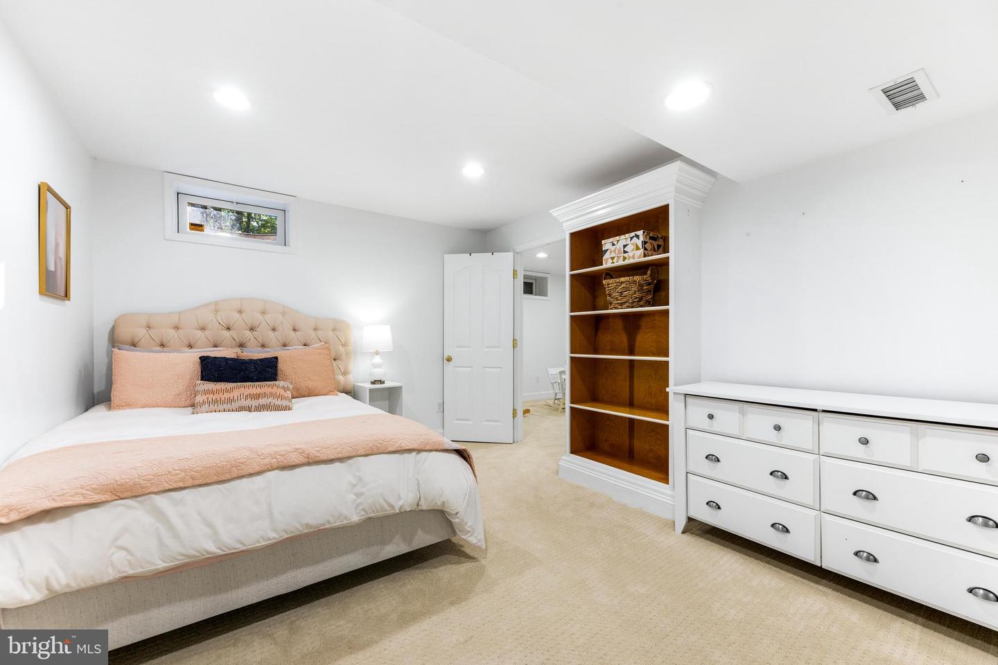 3754 Colliers Dr