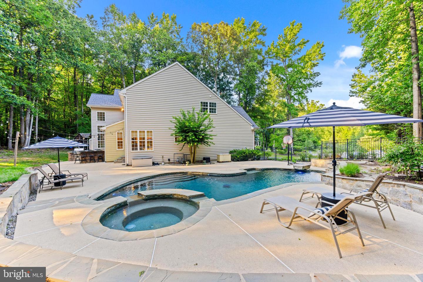 3754 Colliers Dr