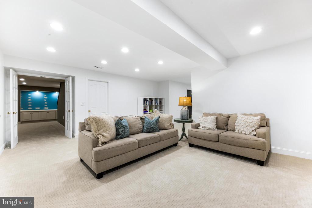 3754 Colliers Dr