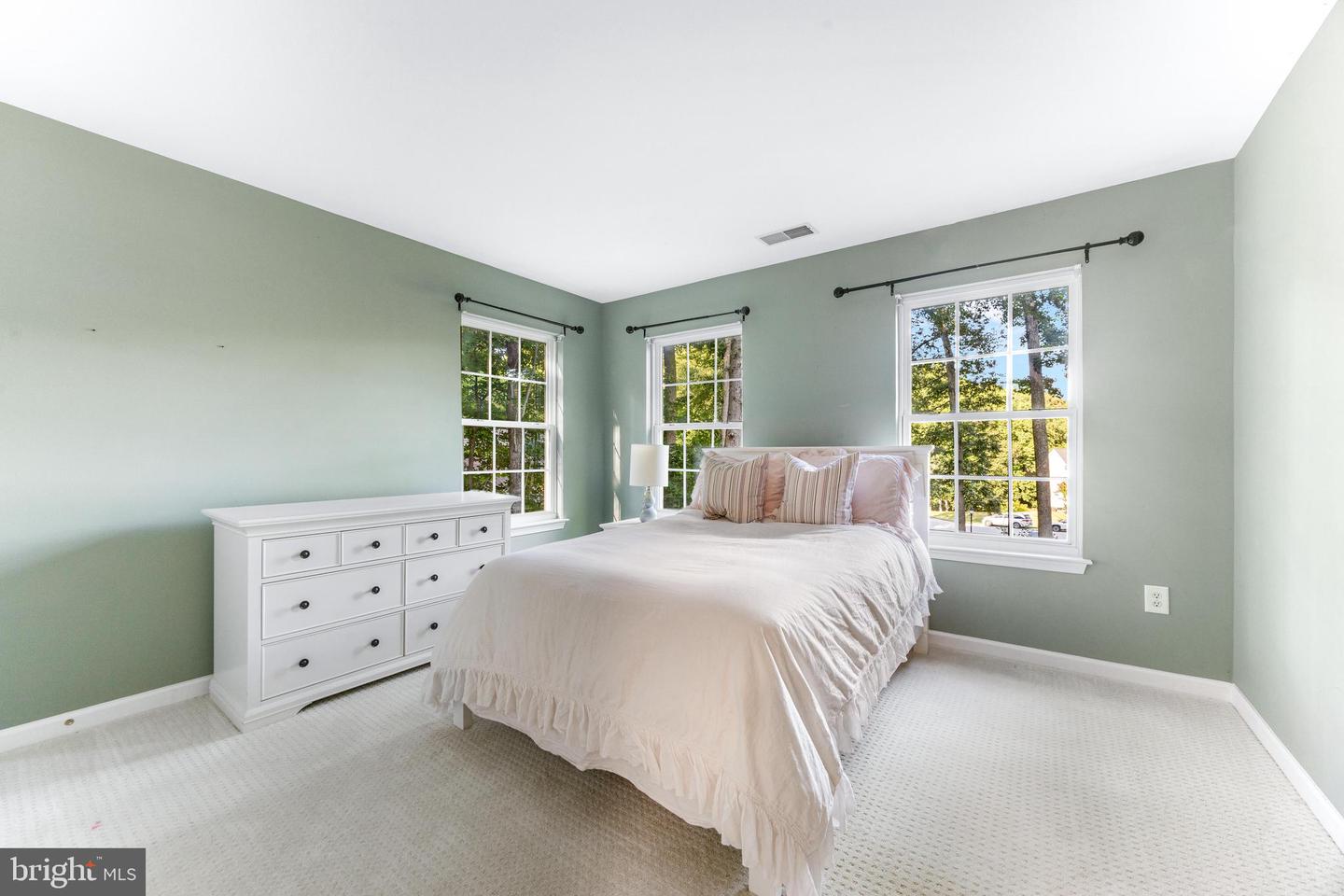 3754 Colliers Dr