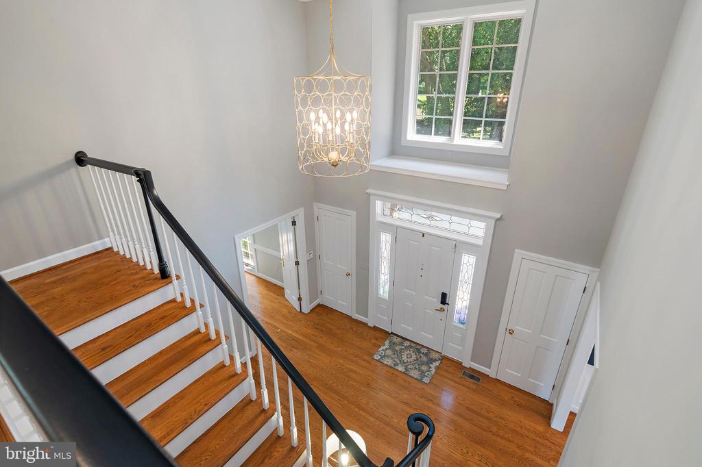 812 COACHWAY