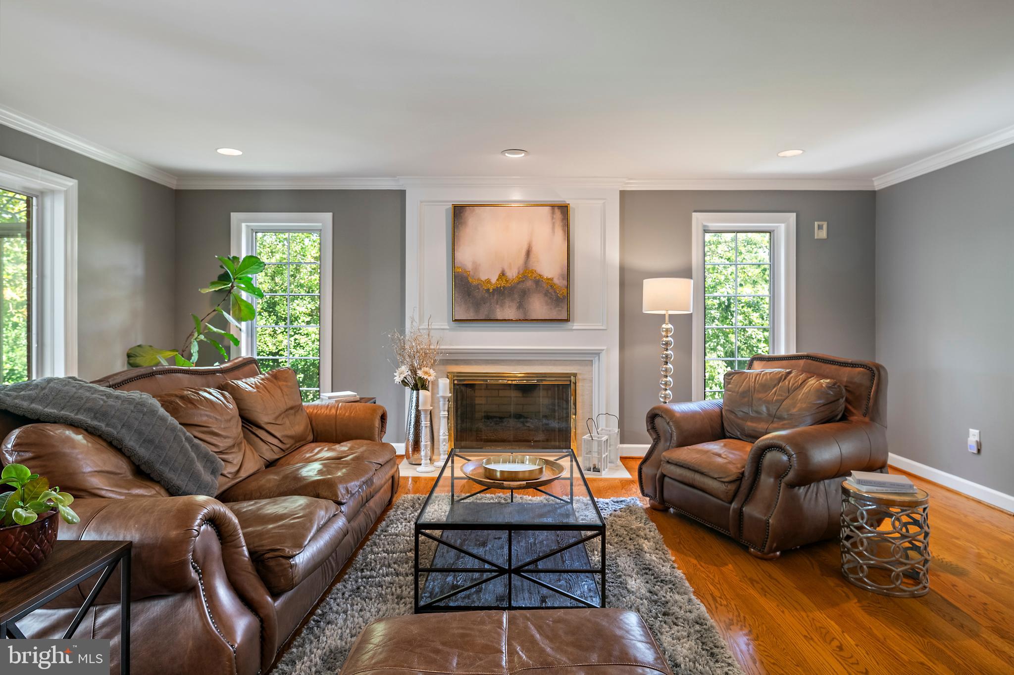 812 COACHWAY