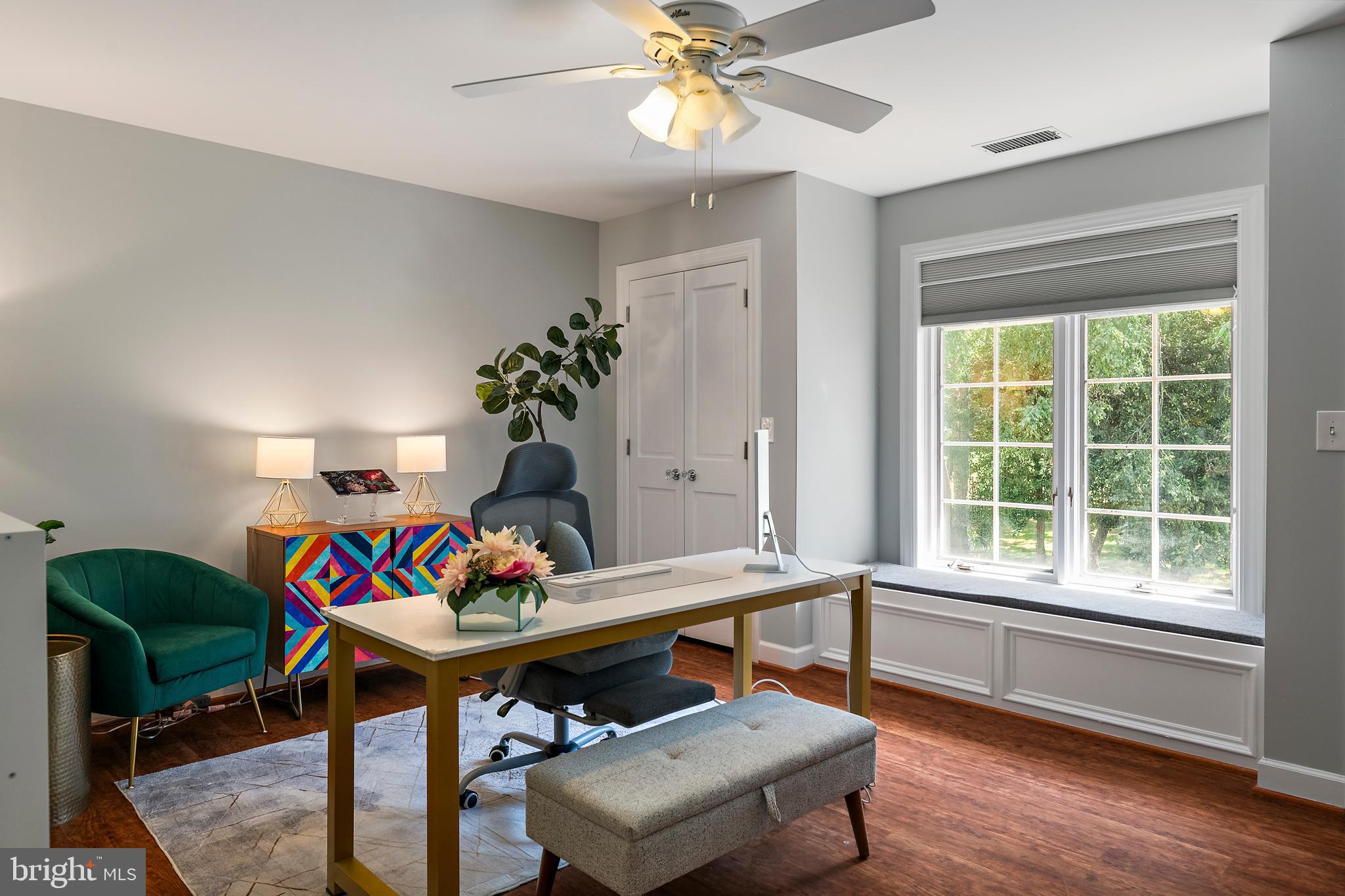 812 COACHWAY