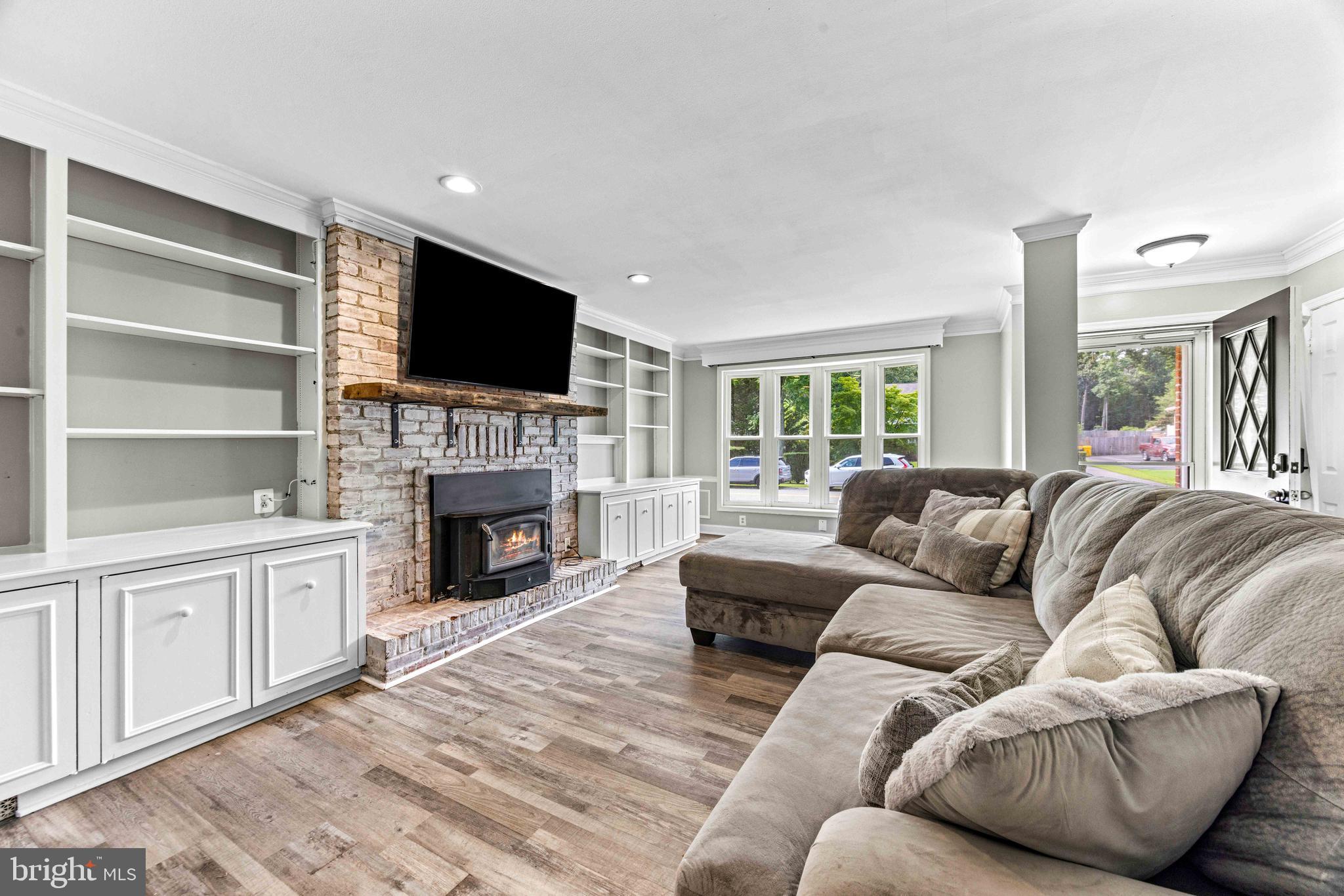 1616 Colony Rd