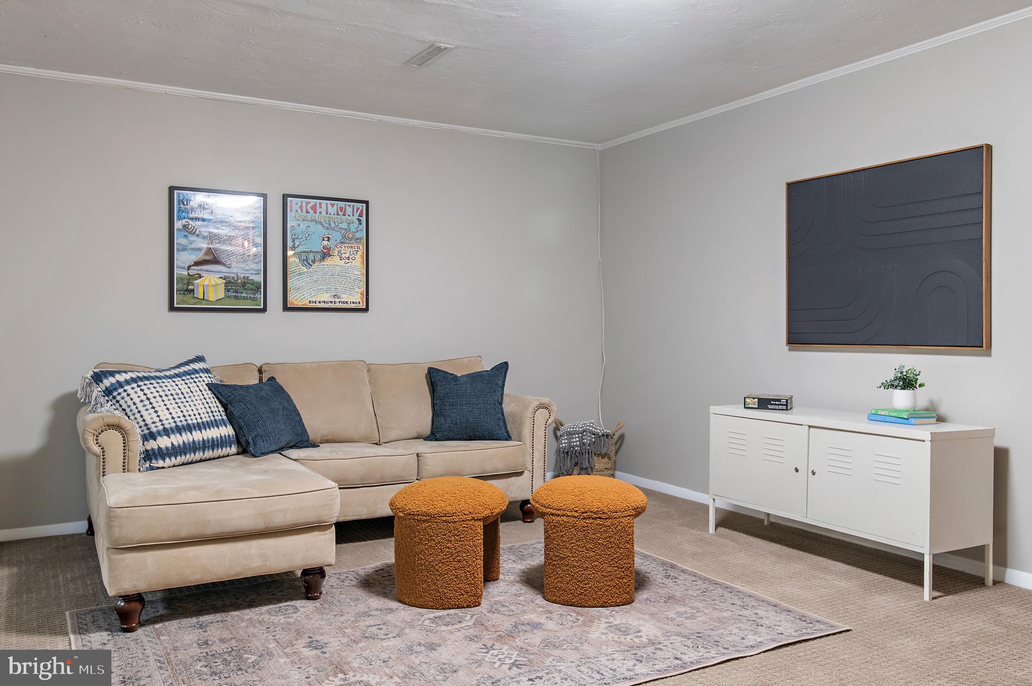 621 KENSINGTON AVENUE