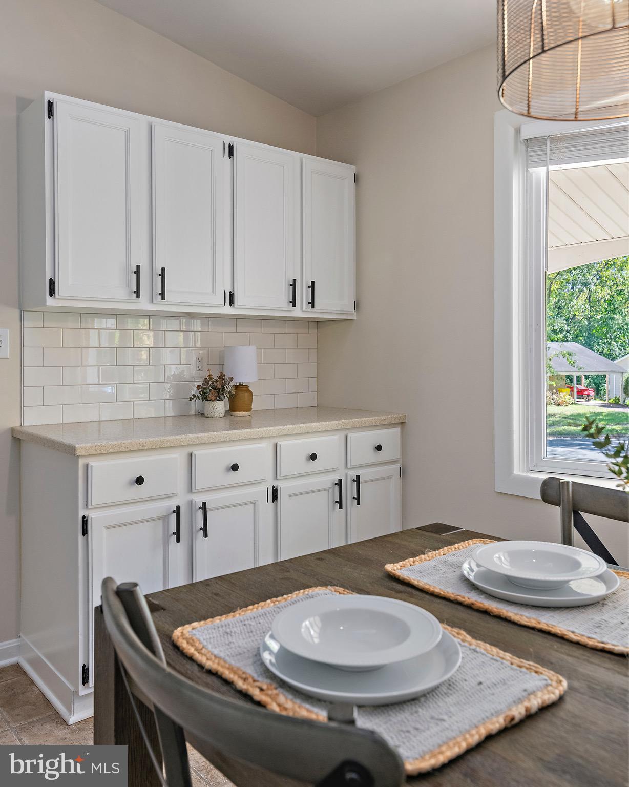 621 KENSINGTON AVENUE