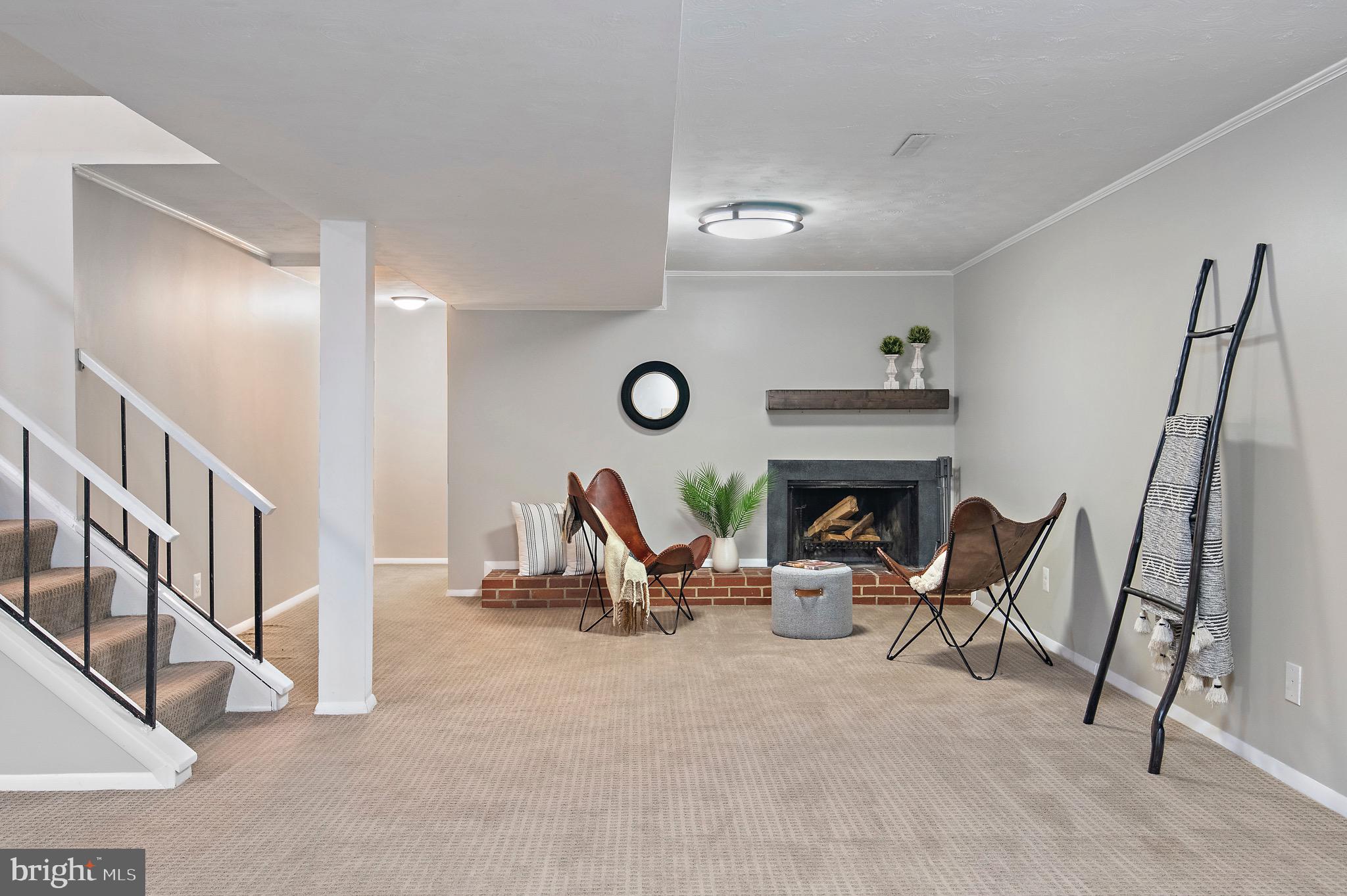 621 KENSINGTON AVENUE