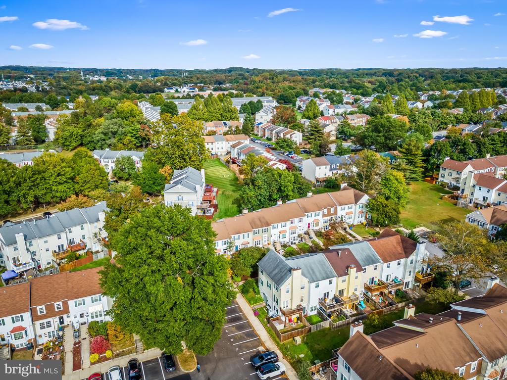 1448 BLOCKTON COURT
