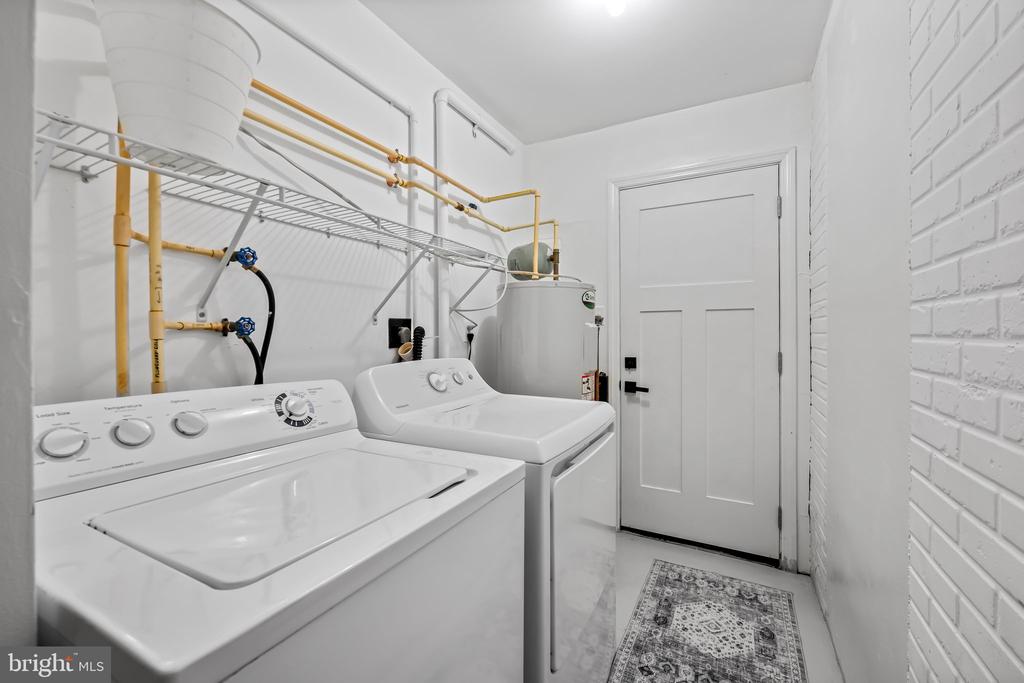 1448 BLOCKTON COURT