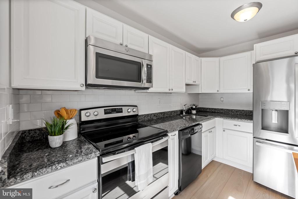 1448 BLOCKTON COURT