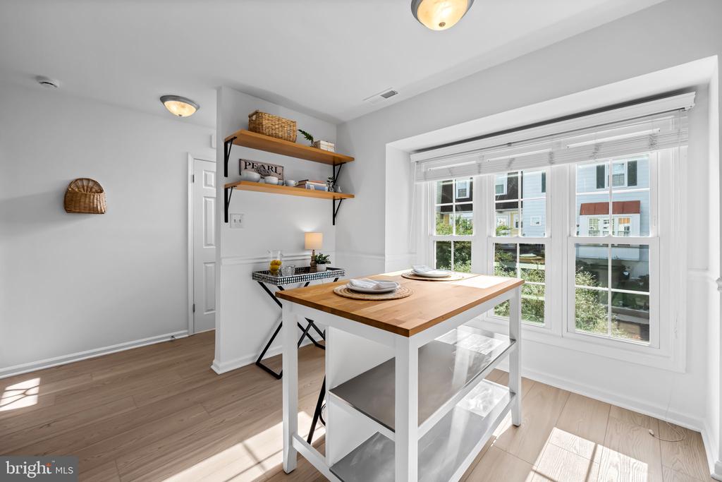1448 BLOCKTON COURT