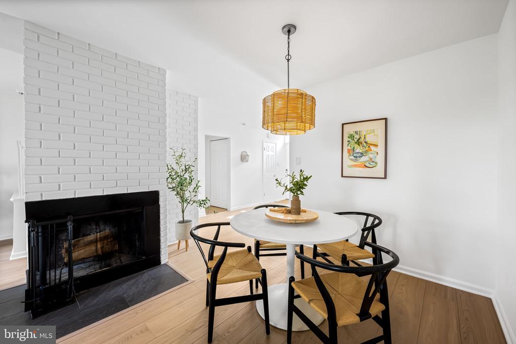 1448 BLOCKTON COURT