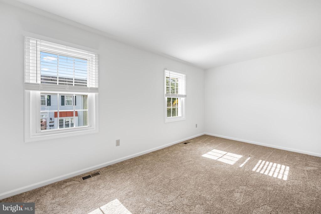 1448 BLOCKTON COURT