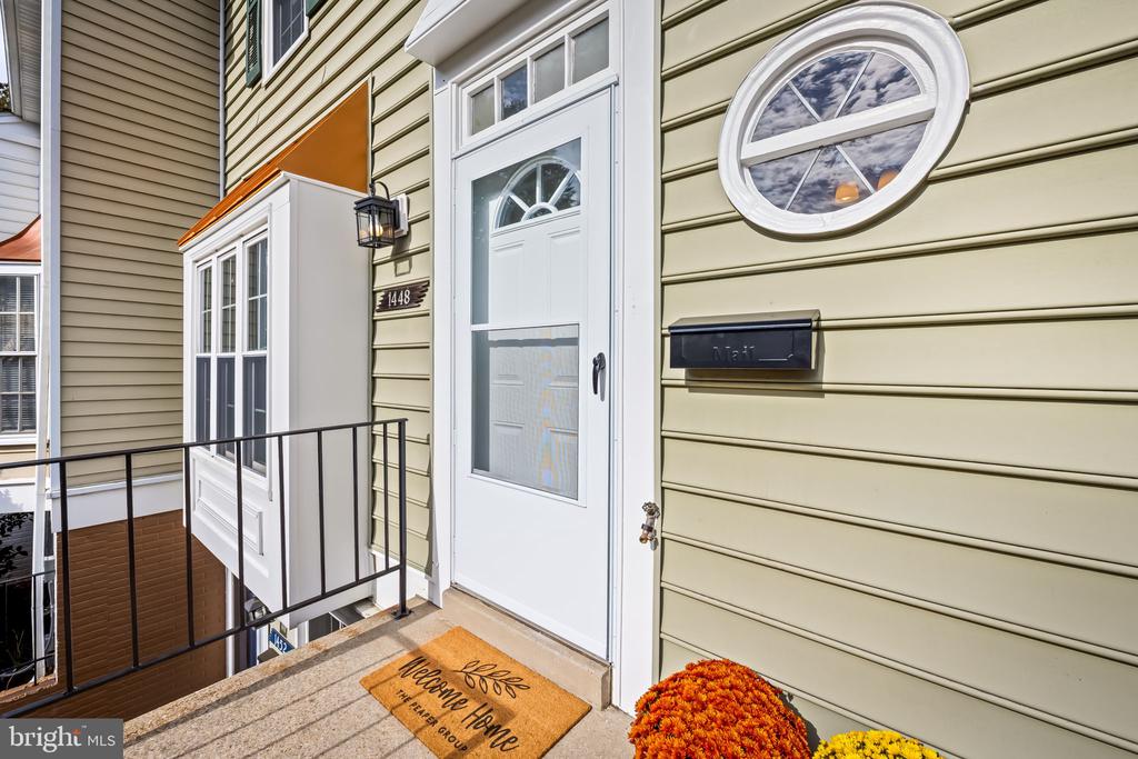 1448 BLOCKTON COURT