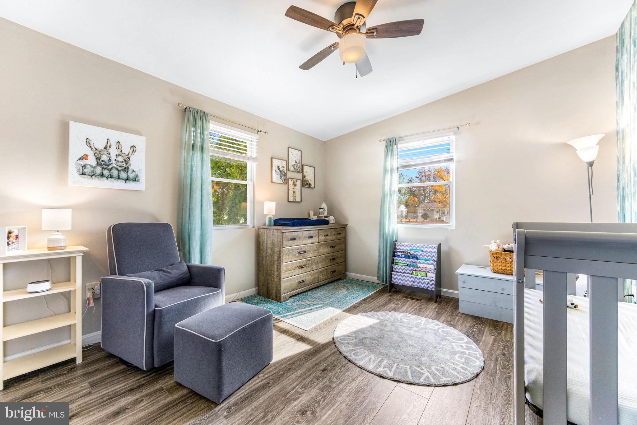 1603 SUNSHINE STREET