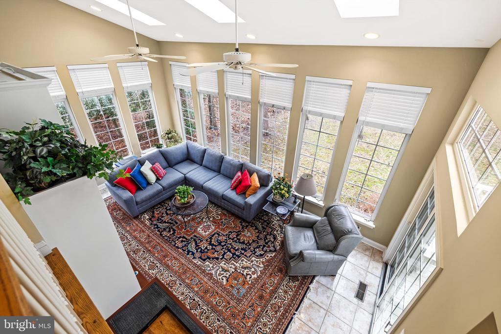 8128 CRIMSON COURT
